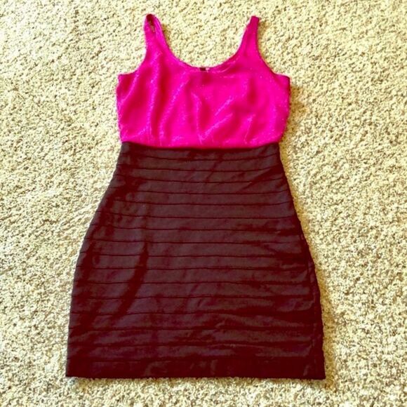 XS Express Fuchsia Pink sexy classy mini bandage dress office career form fitted - Picture 3 of 9